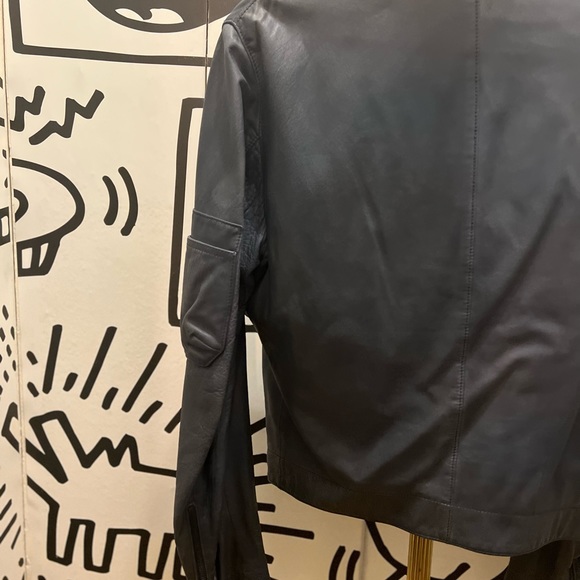 Vintage Yvessaintlaurent grey leather jacket. I just took it to the cleaners. - Picture 8 of 12